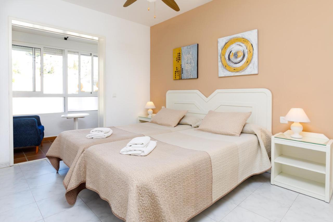 At Almoraide Rooms Suites (Adults Only) Nerja Dış mekan fotoğraf
