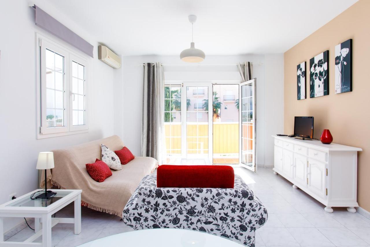 At Almoraide Rooms Suites (Adults Only) Nerja Dış mekan fotoğraf