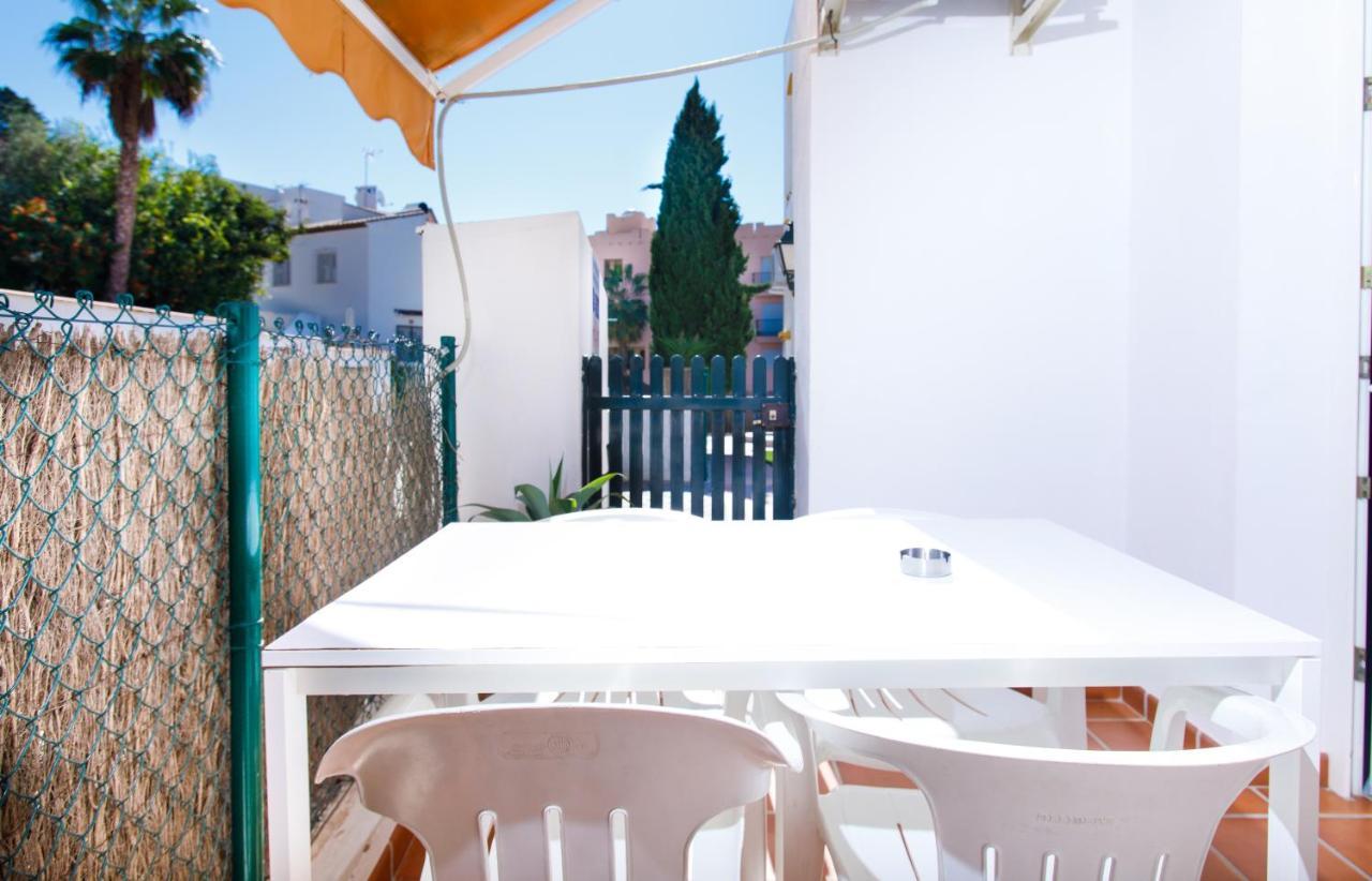 At Almoraide Rooms Suites (Adults Only) Nerja Dış mekan fotoğraf