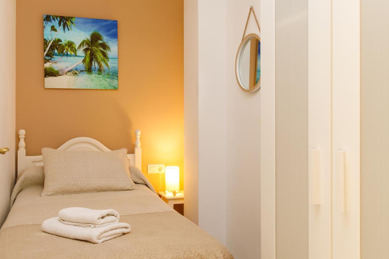 At Almoraide Rooms Suites (Adults Only) Nerja Dış mekan fotoğraf